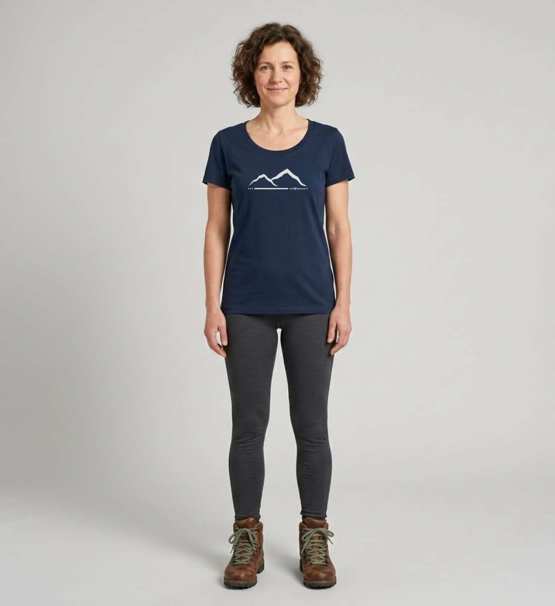 Berg | Damen Premium Organic T-Shirt (Fitted) von Rad&Rucksack - weitere Modelansicht 2