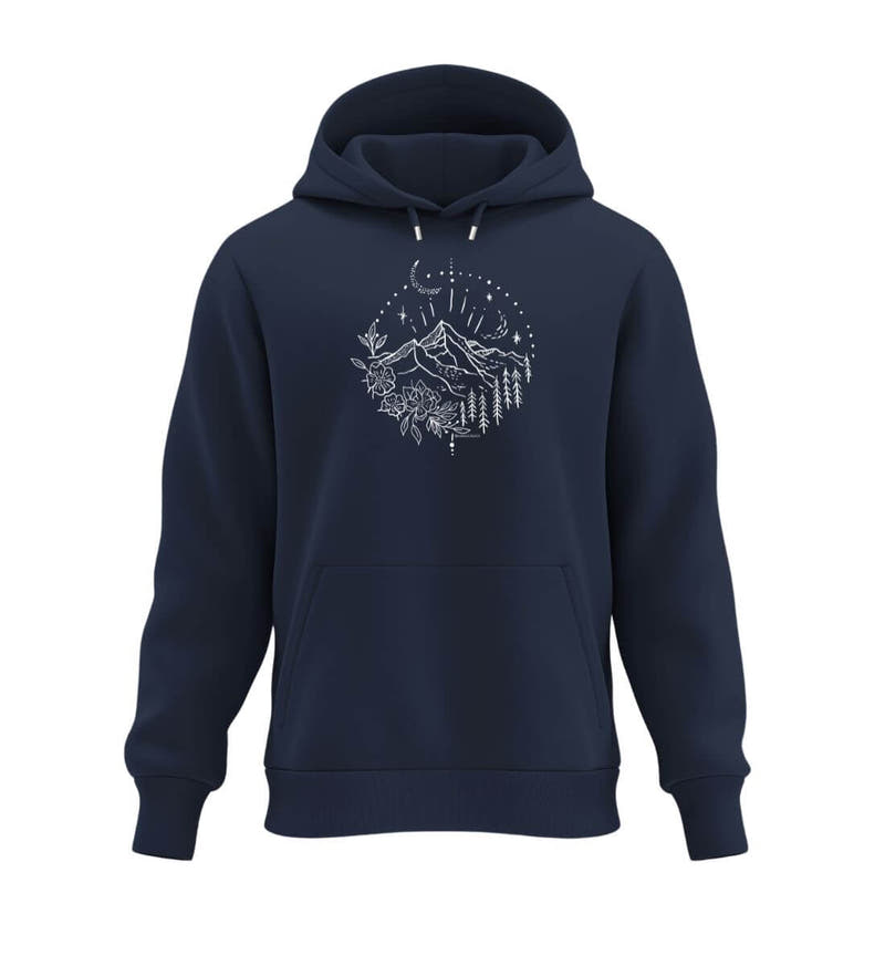 Berg Natur | Unisex Organic Hoodie in French Navy von Rad&Rucksack