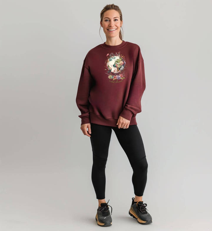 Collect Moments Bio Pullover – Modelbild (350 g/m² Bio-Baumwolle) von Rad&Rucksack