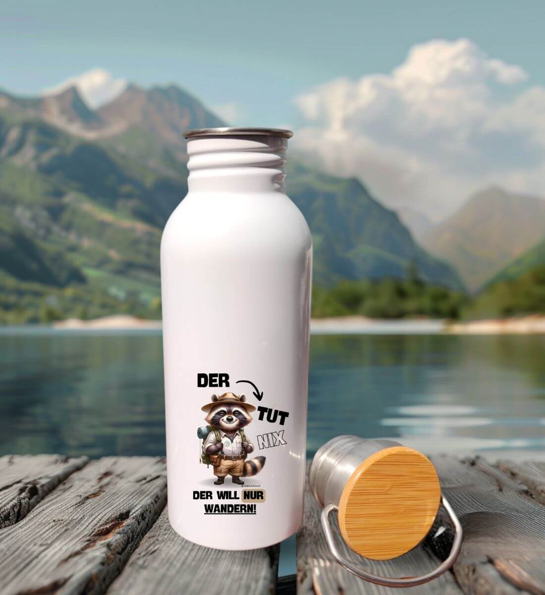 Der tut nix | Edelstahl Trinkflasche von Rad&Rucksack - am Model präsentiert