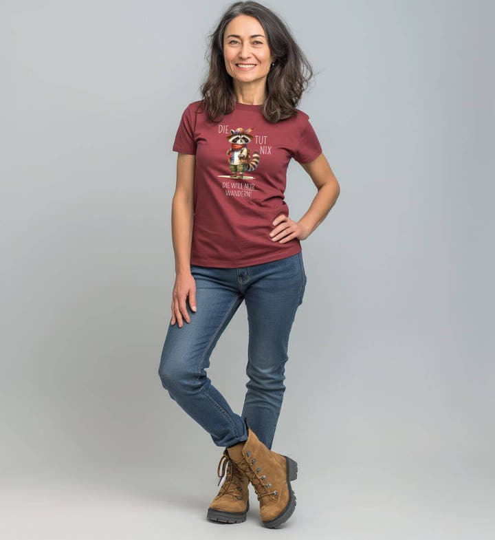 Die Tut Nix Bio T-Shirt Damen – Modelbild (100% Bio-Baumwolle) von Rad&Rucksack