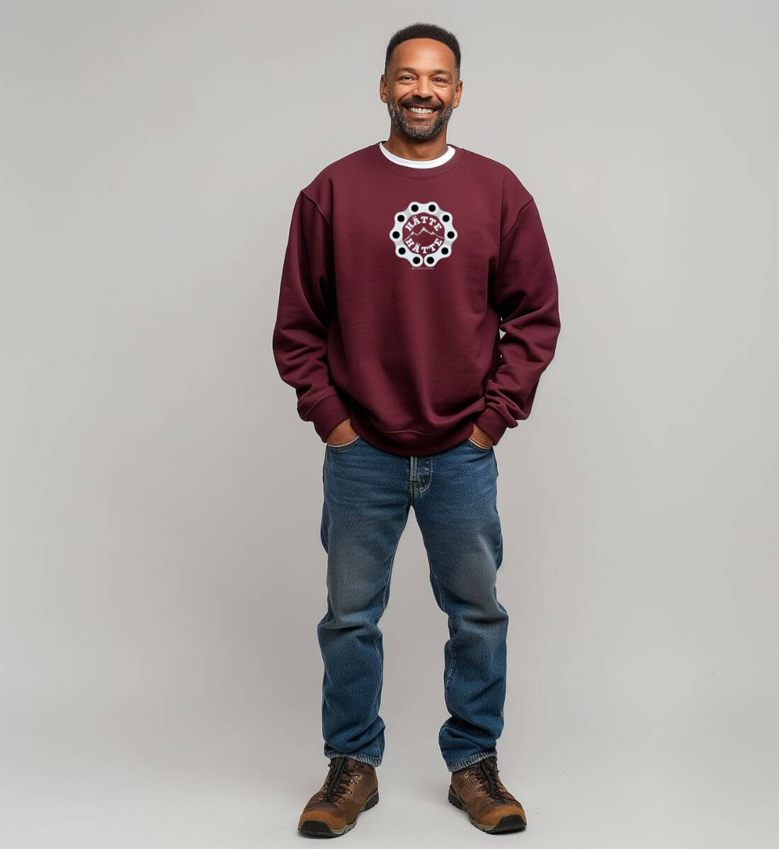 Hätte Hätte | Unisex Organic Pullover von Shirtee - am Model präsentiert