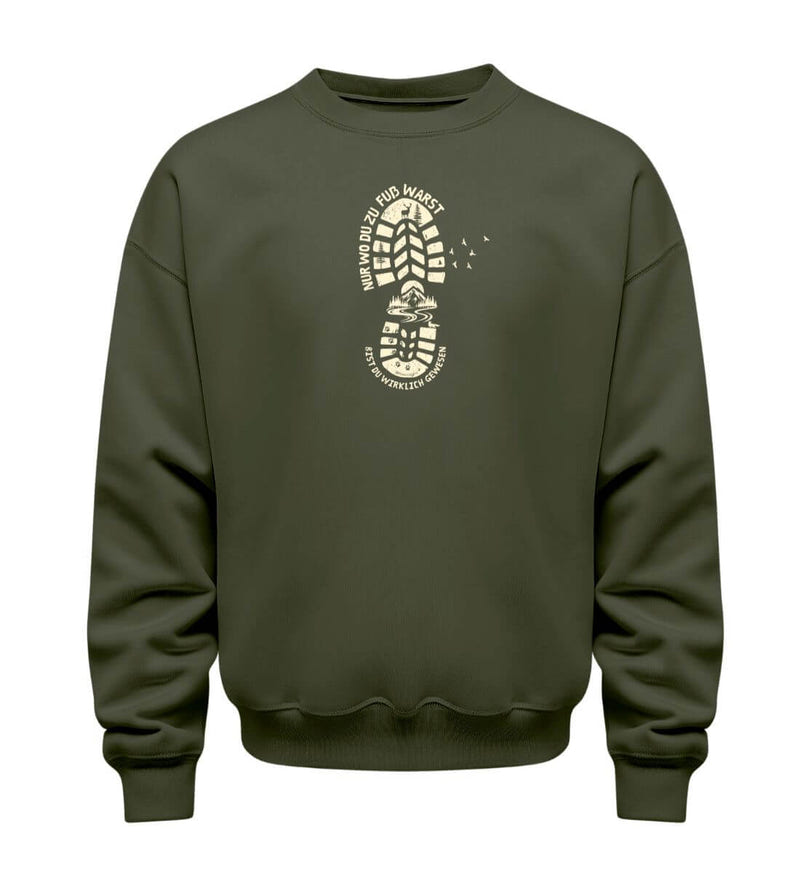 Nur Wo Du zu Fuß Warst Pullover in Olivgrün (Khaki) – Produktbild (350 g/m² Bio-Baumwolle) von Rad&Rucksack