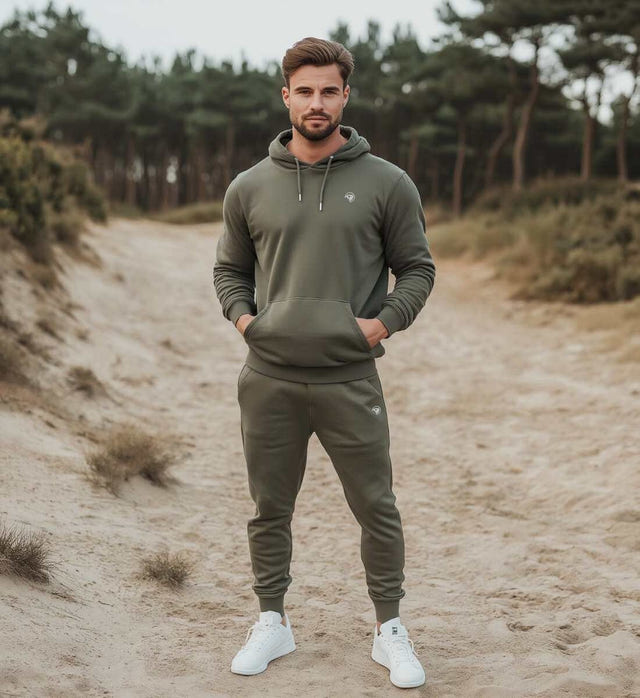Rad&Rucksack Style Jogger für Berg Wald & Tour – Produktbild (300 g/m² Bio-Sweatstoff) von Rad&Rucksack