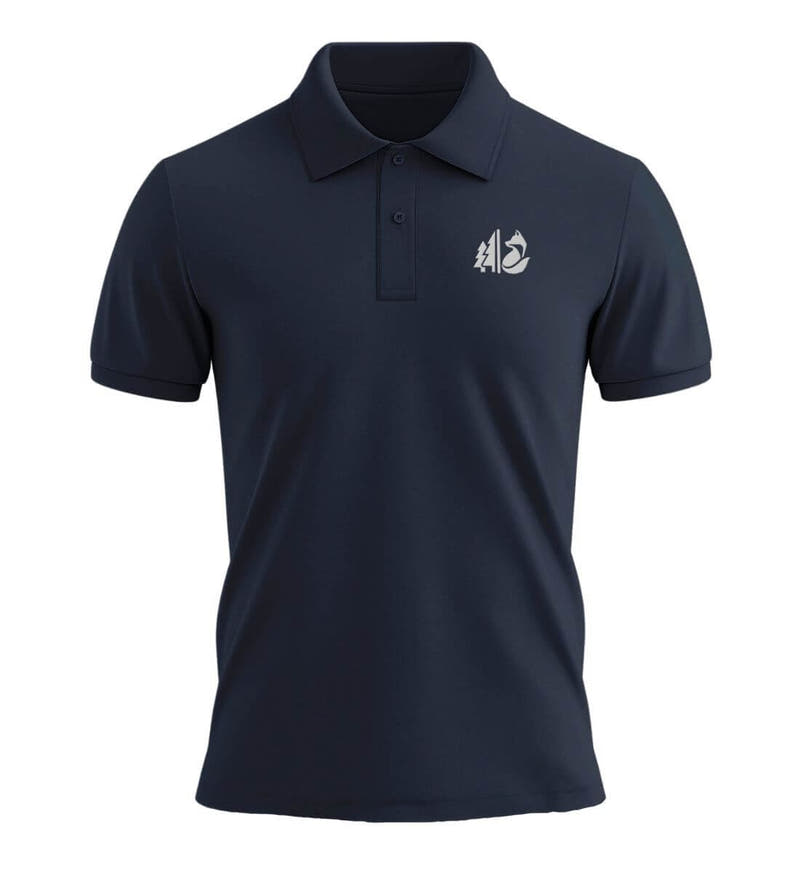 Wald Fuchs Stick | Unisex Premium Organic Poloshirt in French Navy von Rad&Rucksack