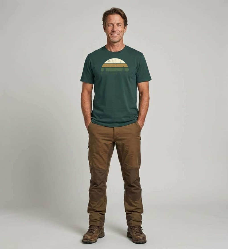 Wald Bio T-Shirt Herren – Modelbild (100% Bio-Baumwolle) von Rad&Rucksack