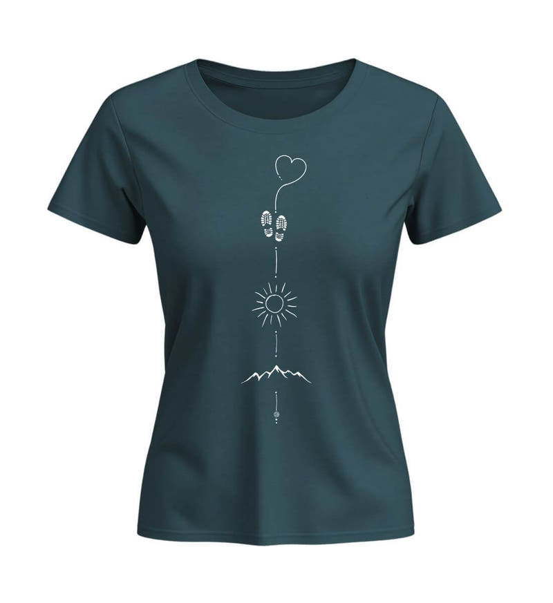 Wandern Sonne Berg | Damen Premium Organic T-Shirt (Fitted) in Stargazer von Rad&Rucksack