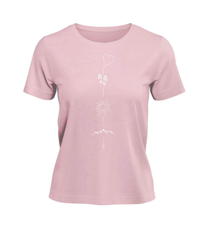 Wandern Sonne Berg | Damen Premium Organic T-Shirt in Cotton Pink von Rad&Rucksack