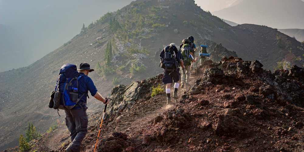 Die perfekte Tageswanderung: Planung, Ausrüstung und Routenwahl