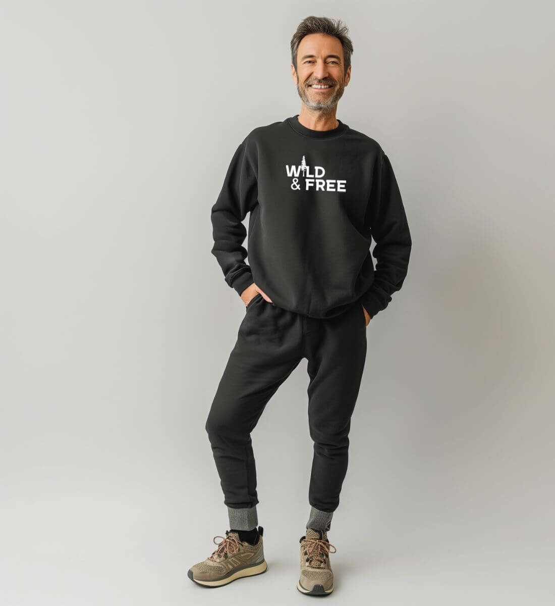 Wild & Free | Unisex Organic Pullover | Farbe: Schwarz. | Rad&Rucksack