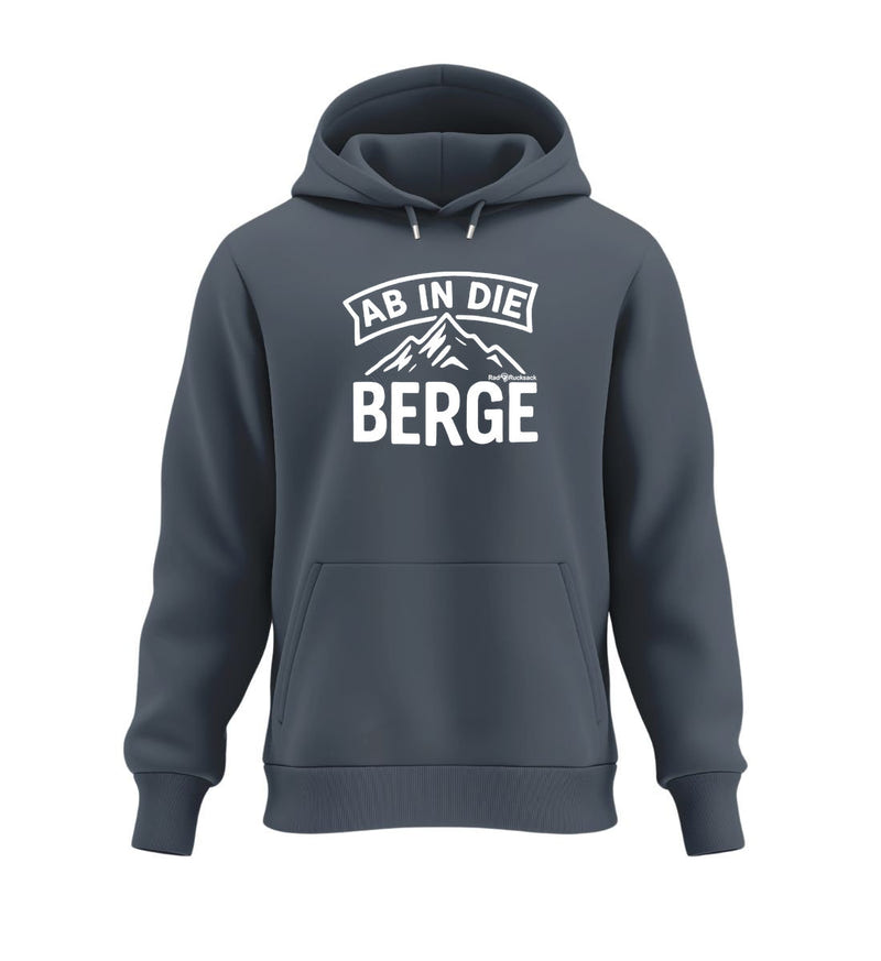Ab in die Berge Hoodie in Blaugrau (India Ink Grey) – Produktbild (350 g/m² Bio-Baumwolle) von Rad&Rucksack