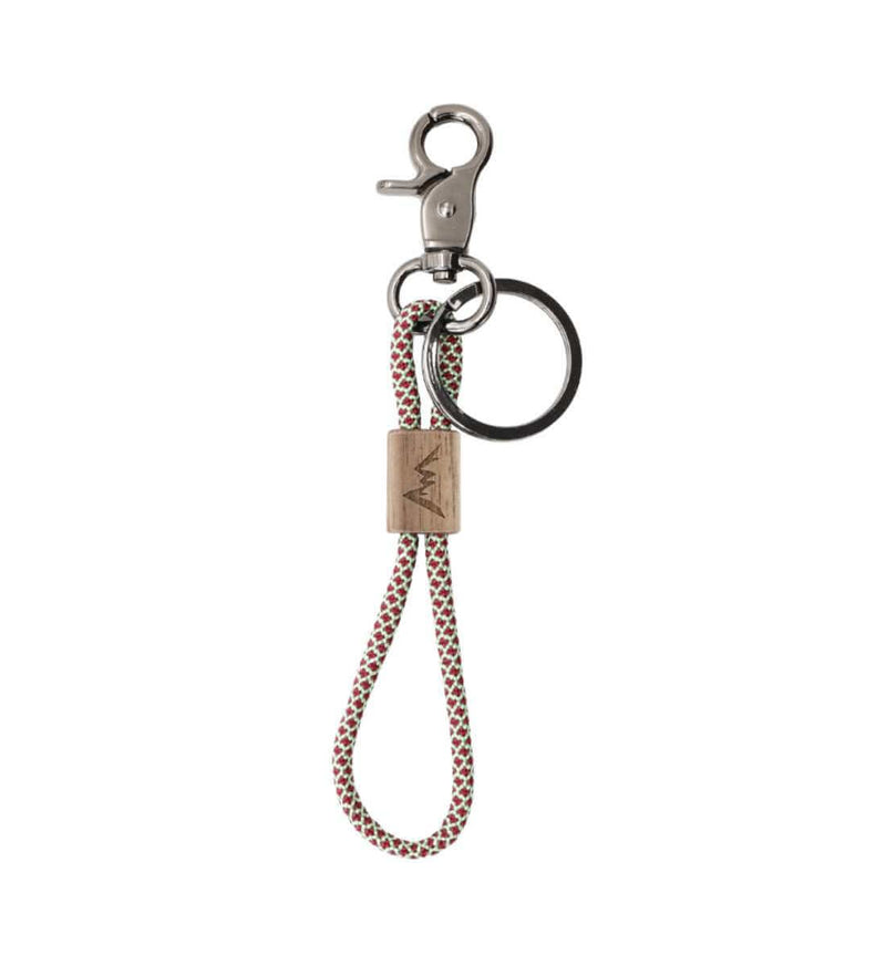 Berg Schlüsselanhänger in Bergwaldrot – Produktbild (FSC-Walnussholz & Paracord) von Rad&Rucksack