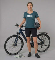 Outdoor T-Shirt Bike Fahrrad Damen Tailliert – Modelbild (155 g/m² Bio-Baumwolle, tailliert) von Rad&Rucksack