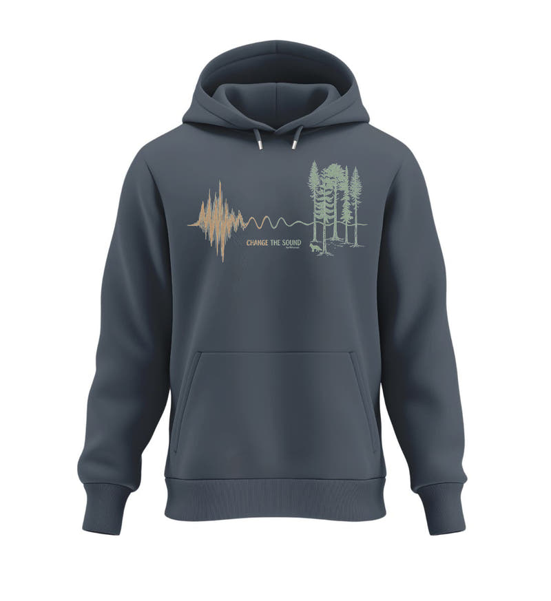 Change the Sound | Unisex Organic Hoodie in India Ink Grey von Rad&Rucksack