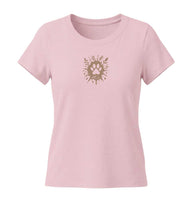 Hund Pfote T-Shirt Damen Zartrosa (Cotton Pink) – Produktbild (155 g/m² Bio-Baumwolle, tailliert) von Rad&Rucksack