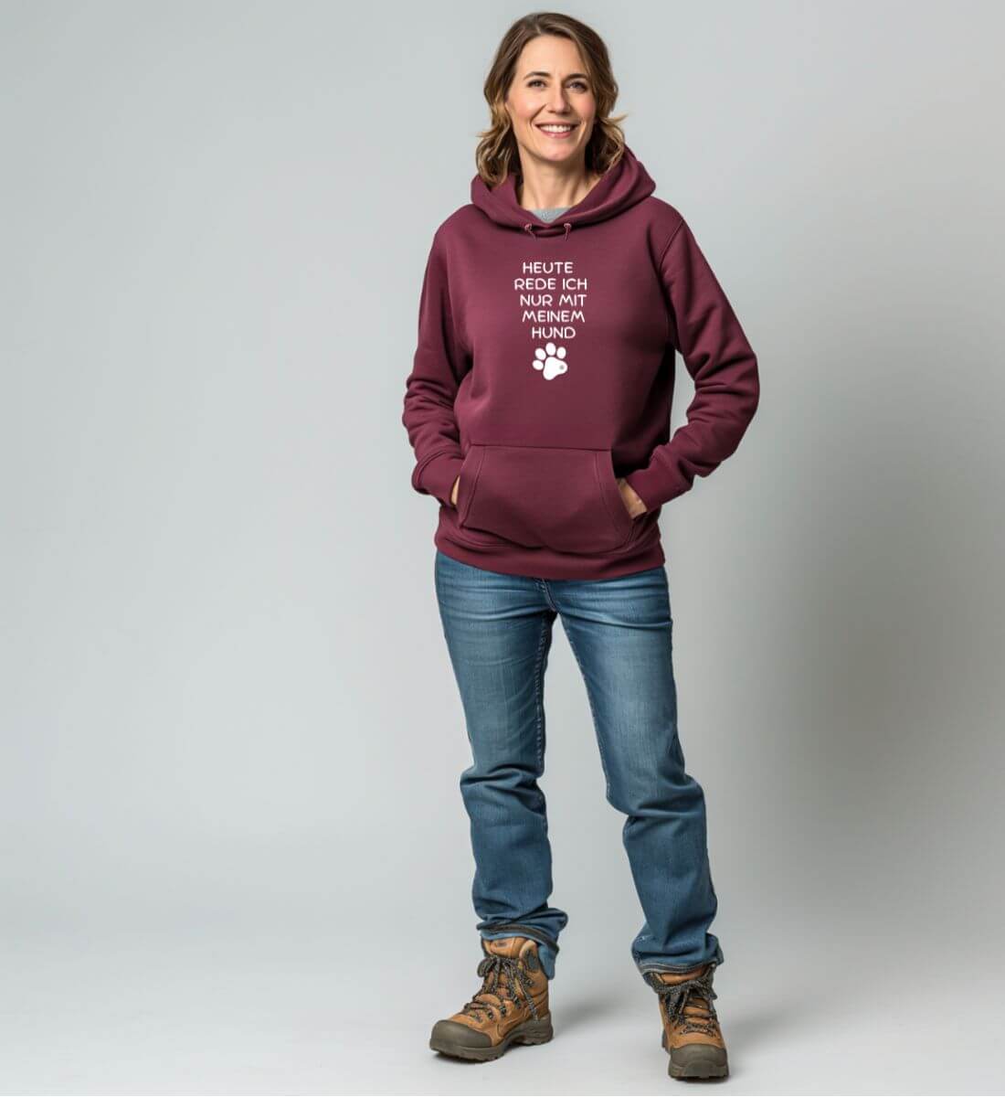 Hunde Spruch | Unisex Organic Hoodie von Rad&Rucksack - am Model präsentiert