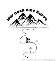 Nur Noch eine Kurve T-Shirt Herren Detail & Material – Detailaufnahme (100% Bio-Baumwolle) von Rad&Rucksack