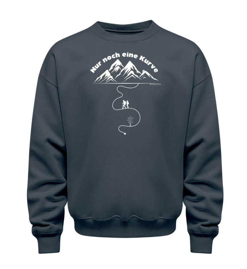 Nur noch eine Kurve | Unisex Organic Pullover in India Ink Grey von Rad&Rucksack