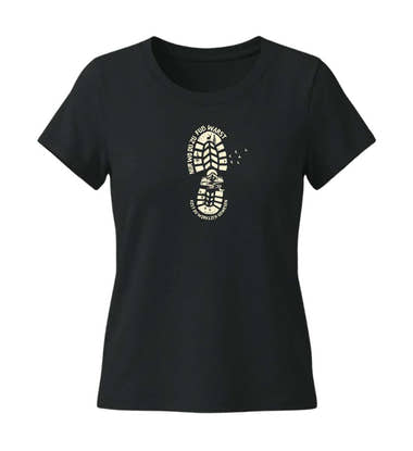 Nur Wo Du zu Fuß Warst T-Shirt Damen Tailliert in Schwarz (Black) – Produktbild (155 g/m² Bio-Baumwolle, tailliert) von Rad&Rucksack
