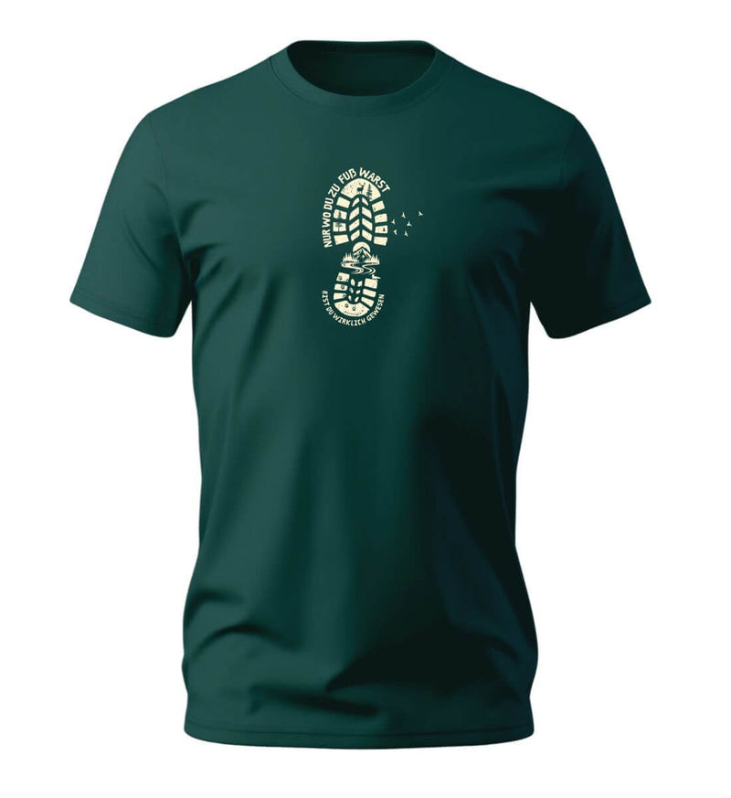 Nur Wo Du zu Fuß Warst Bio T-Shirt Herren in Tannengrün (Glazed Green) – Produktbild (100% Bio-Baumwolle) von Rad&Rucksack