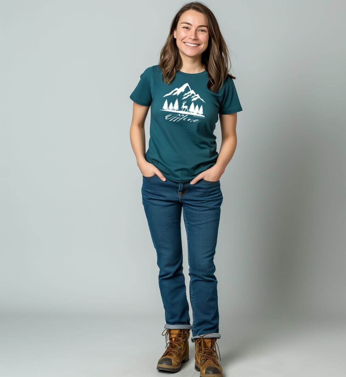 Offline Berg  | Damen Premium Organic T-Shirt von Rad&Rucksack - am Model präsentiert