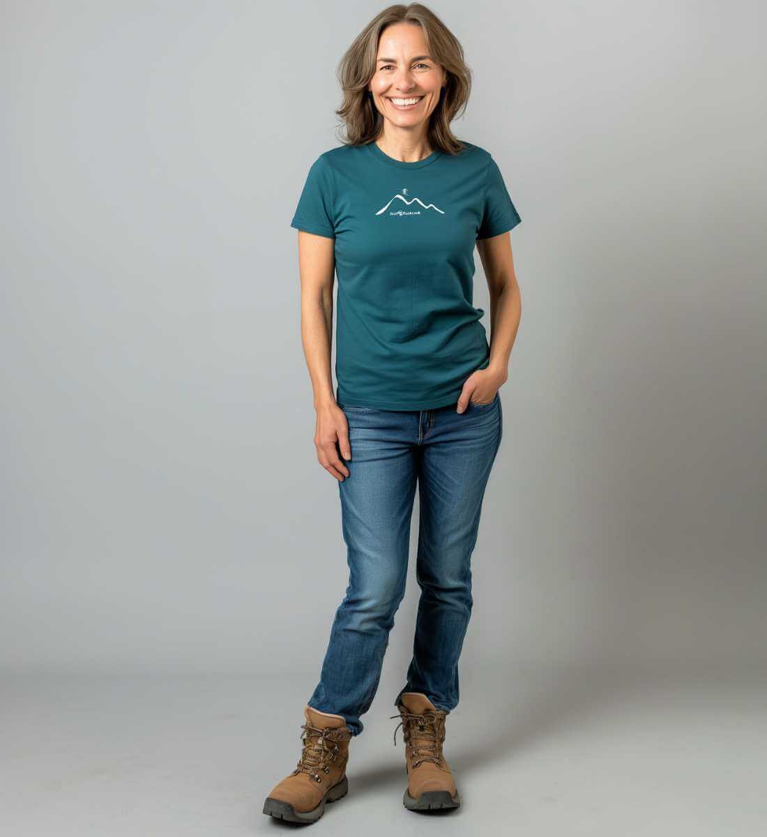 Ski Mountain | Damen Premium Organic T-Shirt von Rad&Rucksack - weitere Modelansicht 2