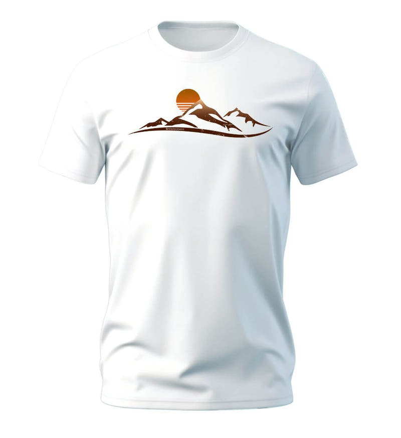 Sonnenuntergang Berg | Herren Premium Organic T-Shirt in White von Rad&Rucksack