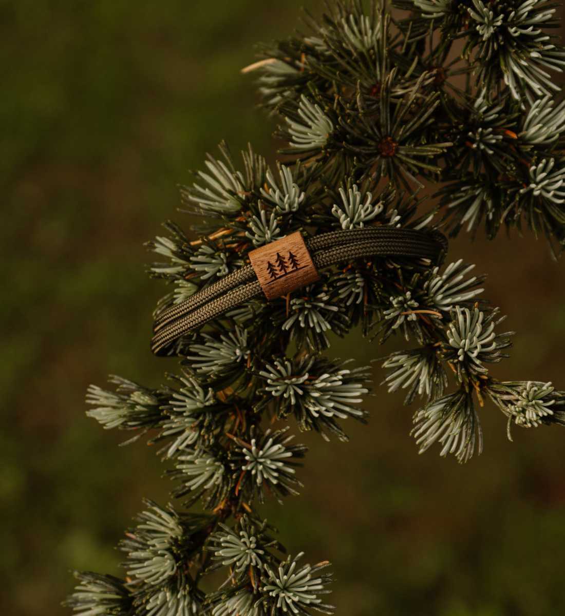 Wald | Nussholz Paracord Armband von Rad&Rucksack - Detailansicht