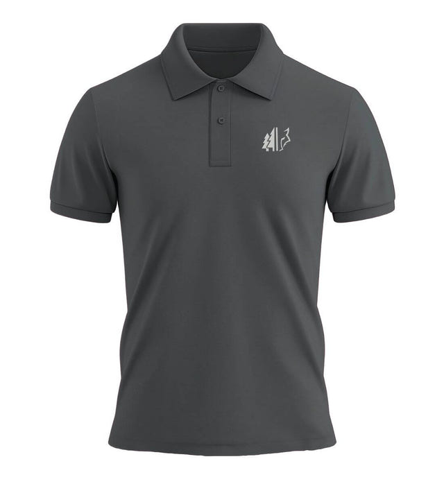 Wald Wolf Stick Poloshirt in Anthrazit (Anthracite) – Produktbild (240 g/m² Bio-Piqué mit Stick) von Rad&Rucksack