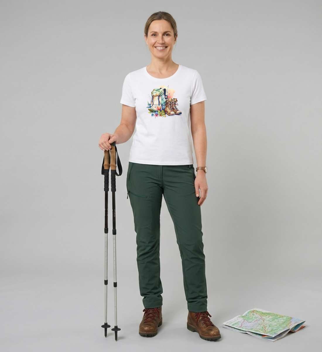 Wanderrucksack | Damen Premium Organic T-Shirt (Fitted) in White von Rad&Rucksack Model