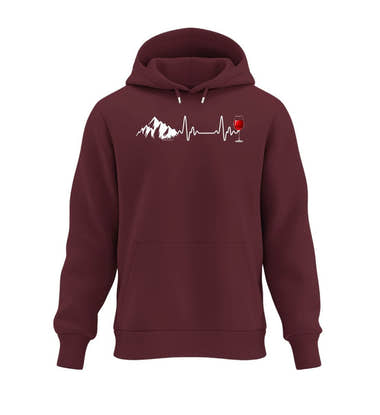 Wein Berg Herzschlag Hoodie in Weinrot (Burgundy) – Produktbild (350 g/m² Bio-Baumwolle) von Rad&Rucksack
